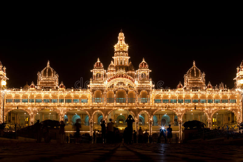 mysore-pałac-światła-36461900